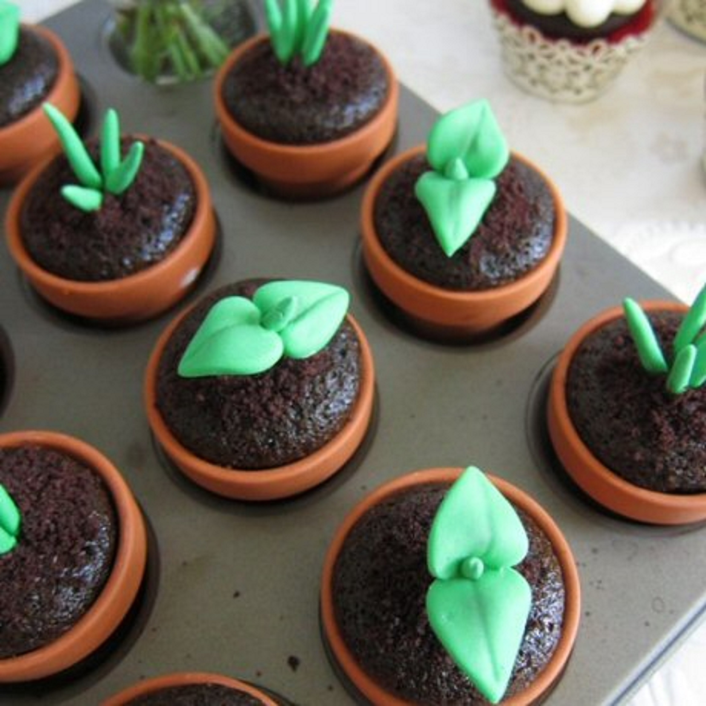 12 Awesome Cupcake Decorating Ideas - Sprout Cupcakes